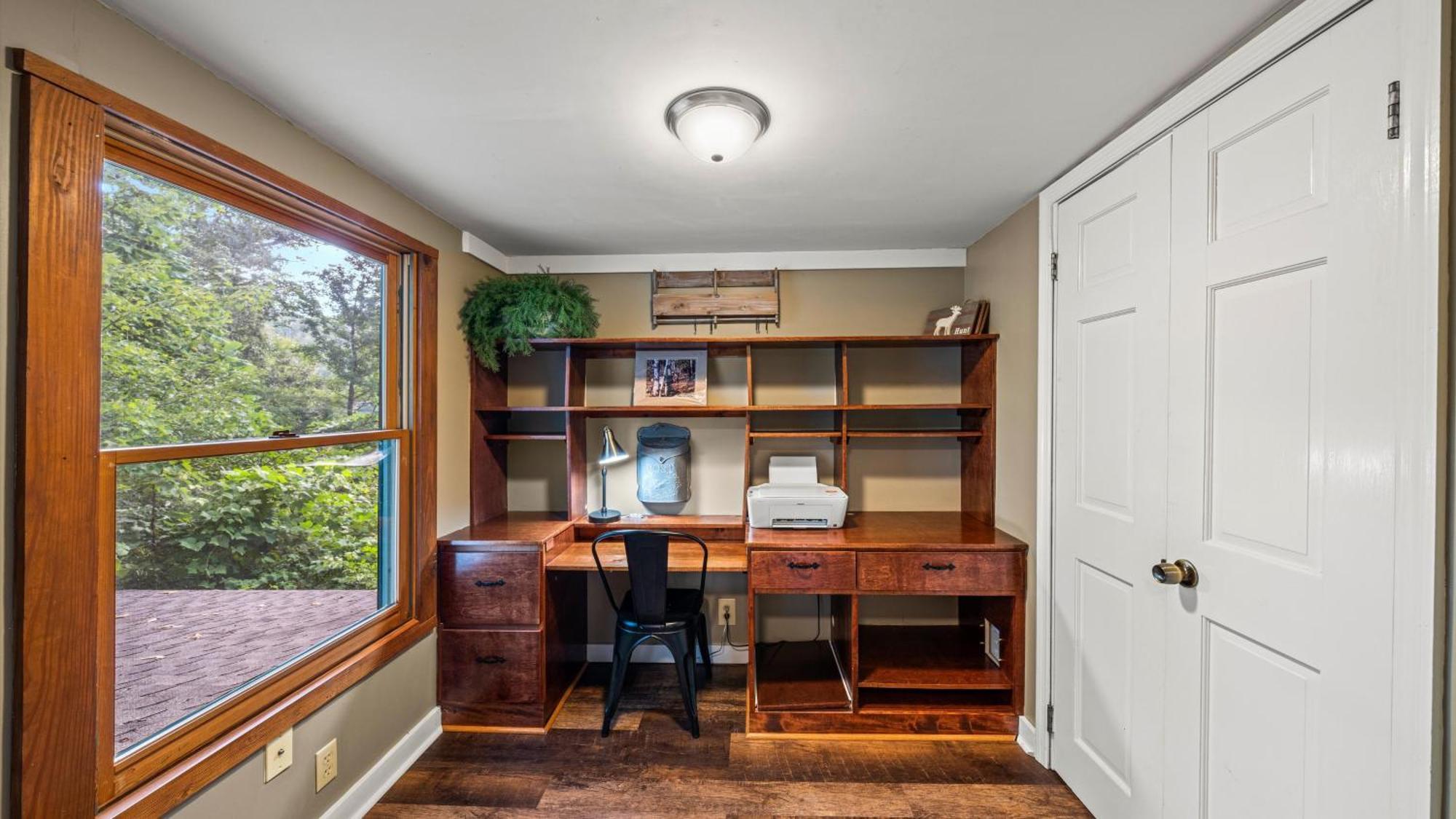 Whiskey Ridge Lodge, A Restored 1940S Gem, 2 Mins From Downtown, Breathtaking City Views, Custom Game Room, And Spacious Elegance Gatlinburg Dış mekan fotoğraf
